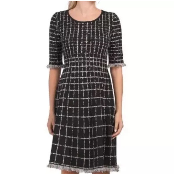 Taylor Dress - Picture 1 of 5